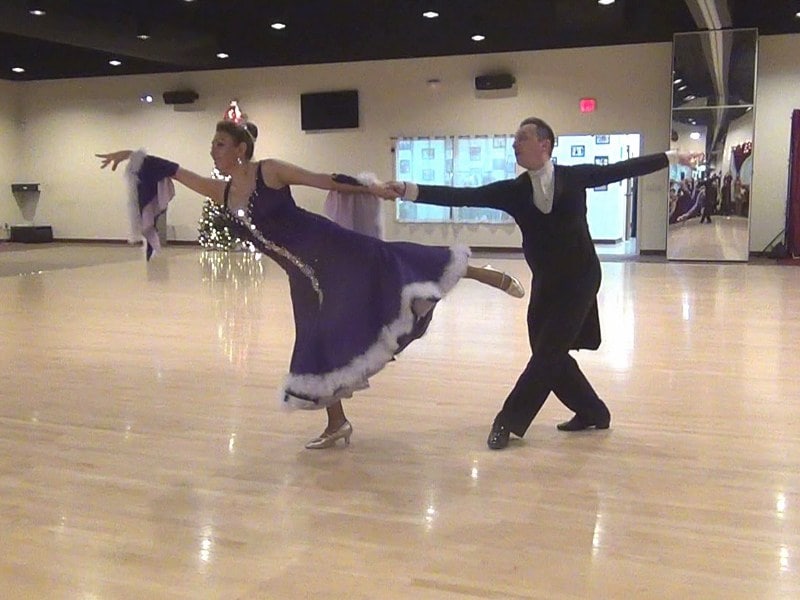 Denis Kojinov and Jeanette Chevalier performance - Waltz - Rainbow Connection